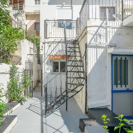 Detached House 1Km From Acropolis Filopappou Villa Atene Esterno foto