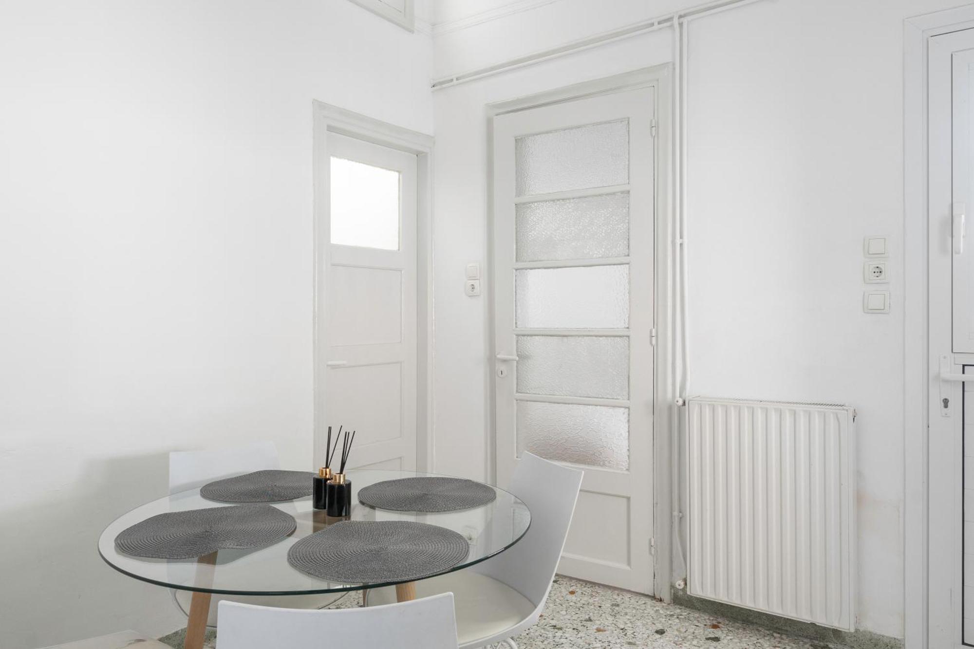 Detached House 1Km From Acropolis Filopappou Villa Atene Esterno foto