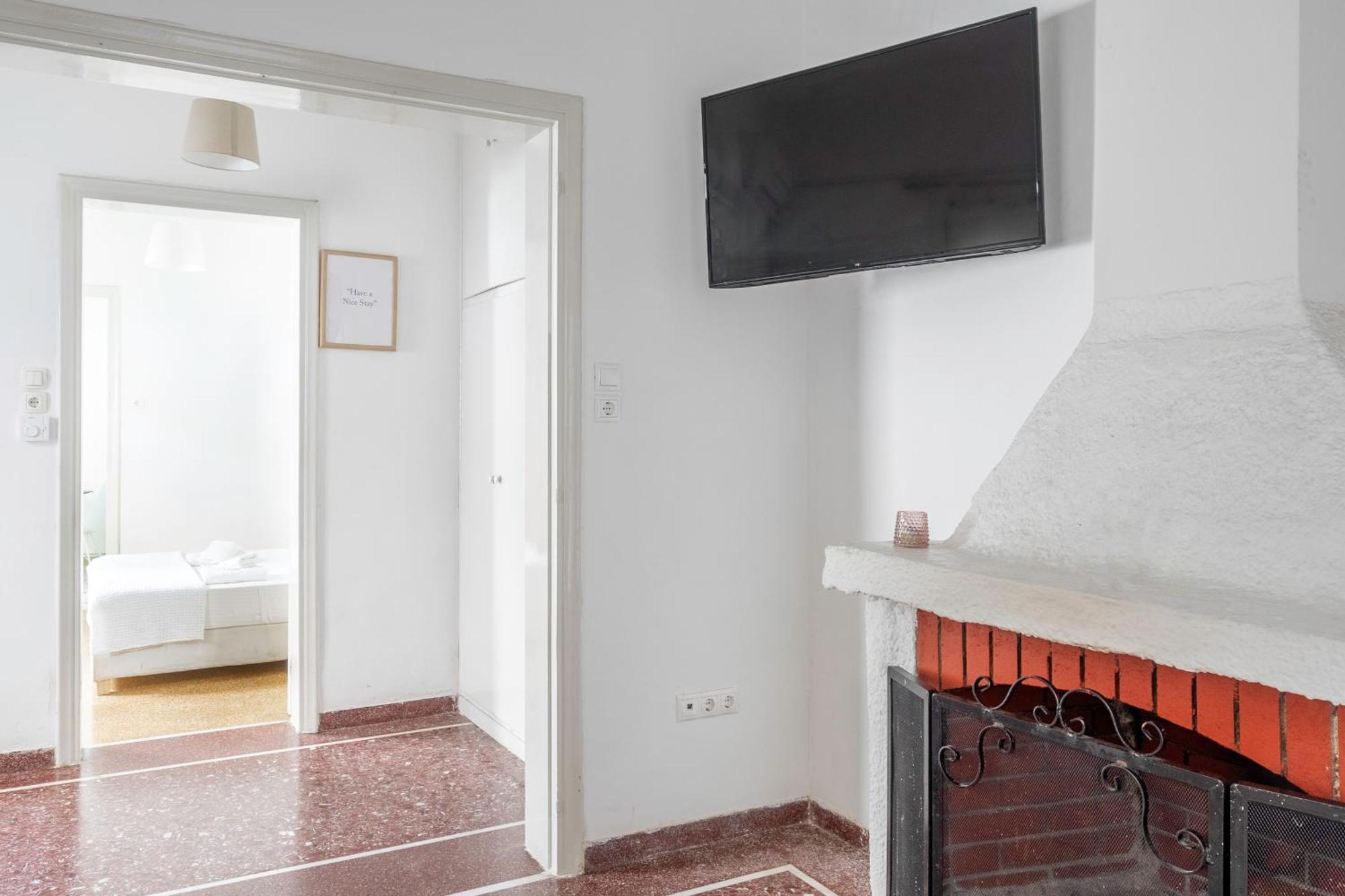 Detached House 1Km From Acropolis Filopappou Villa Atene Esterno foto